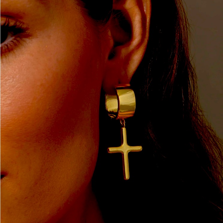 New Uncommon James Gold Chunky Cross Huggie Earrings 47$